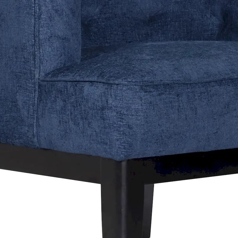 Fauteuils rembourrés avec revêtement en tissu ou en cuir artificiel (deux chaises par lot).