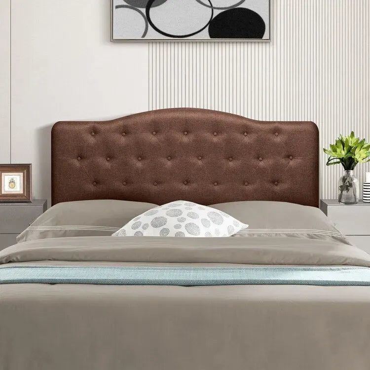Tête de lit capitonnée embellie de boutons, tête de lit réglable en hauteur, tête de lit en tissu de haute qualité.