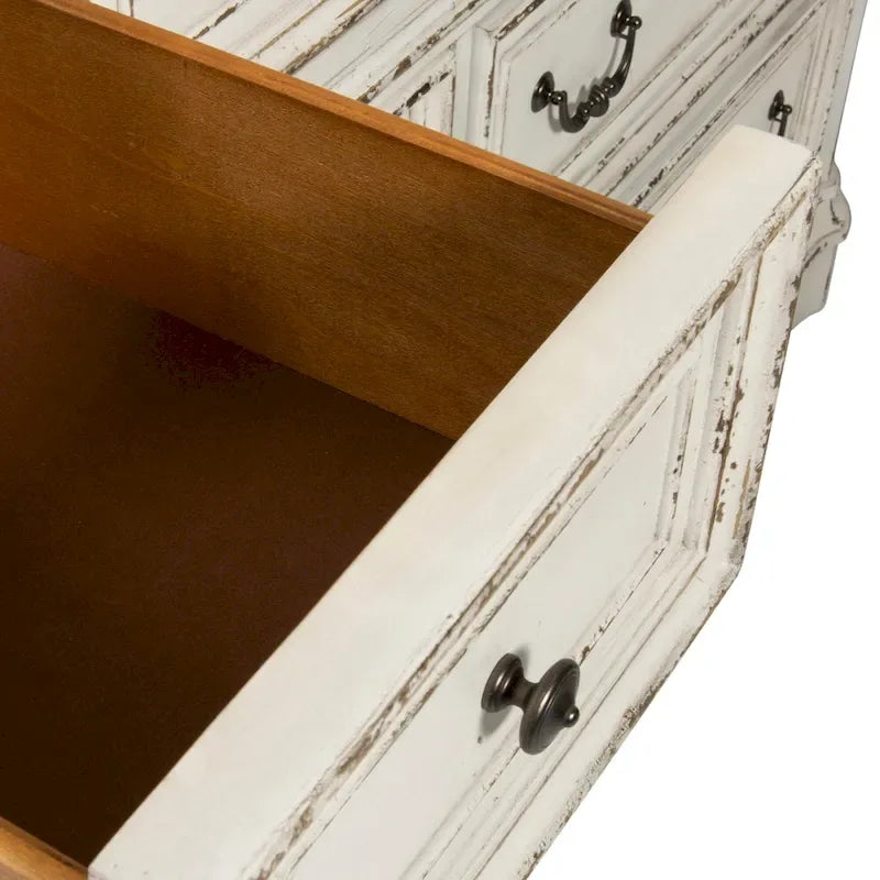 Lit capitonné Magnolia Manor, et ensemble commode et miroir